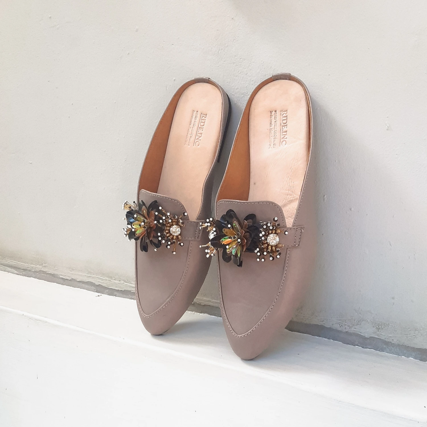 Laica Mules - Image 2