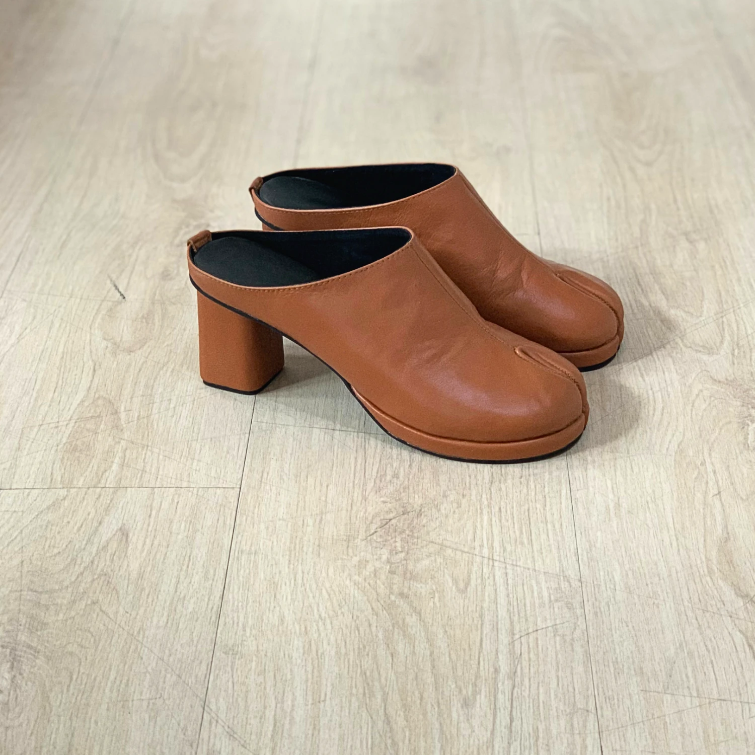 Lei Tabi Heels (Genuine Leather) - Image 3