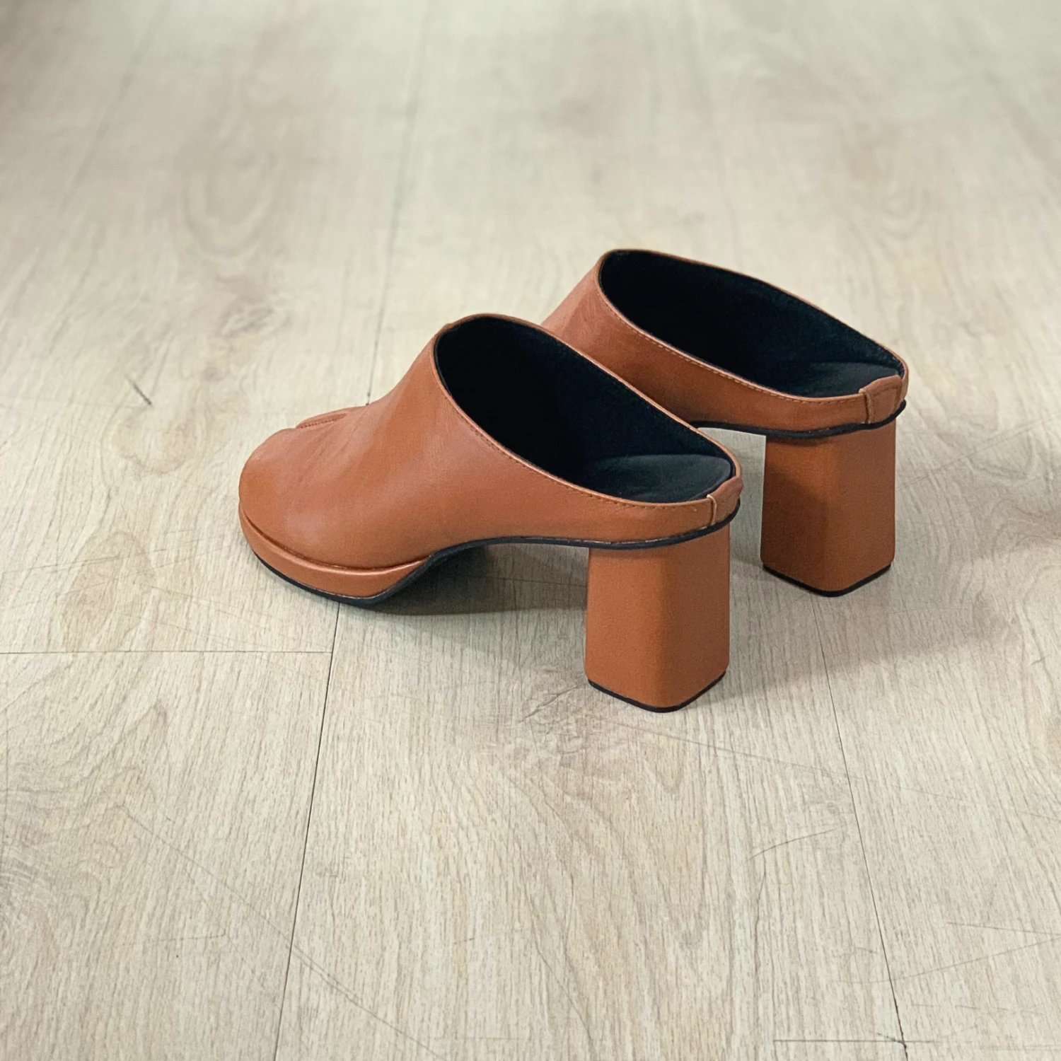 Lei Tabi Heels (Genuine Leather) - Image 4