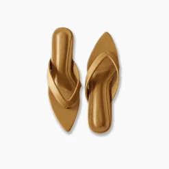 Huri Pointed Sandals