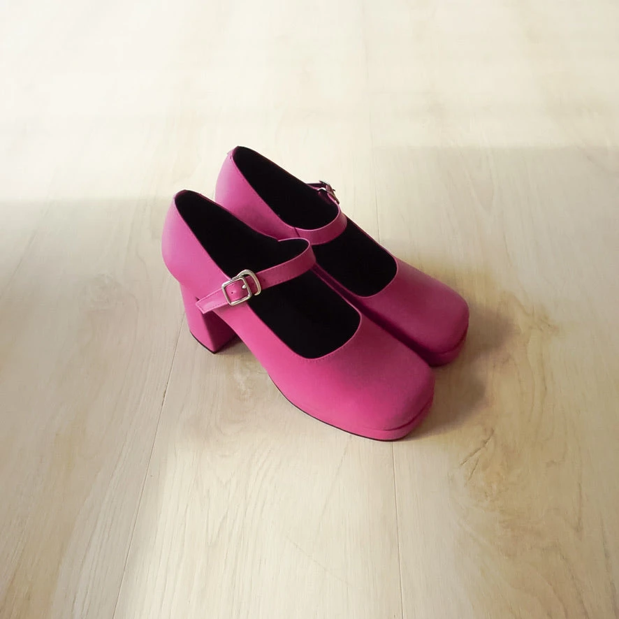 Amy Heels - Image 12