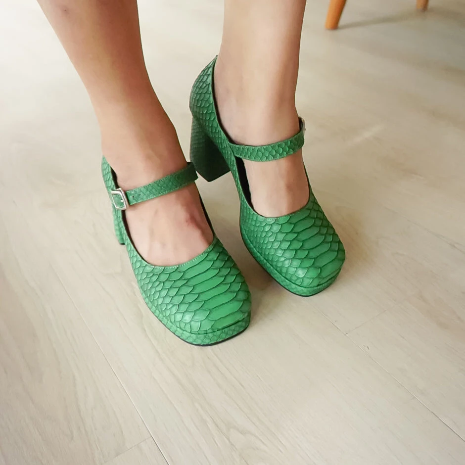 Amy Heels - Image 10