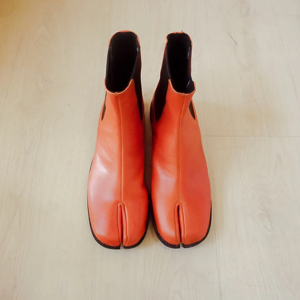 Chelsea Tabi Boots - Image 4