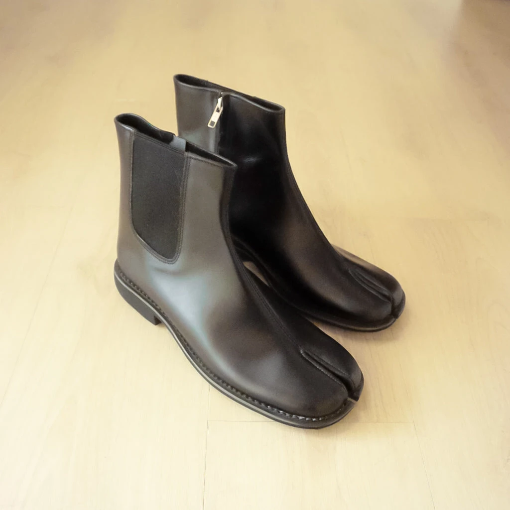 Chelsea Tabi Boots - Image 7