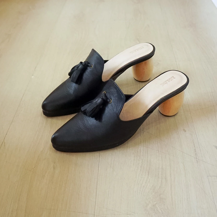 Calla Mules Heels - Image 5