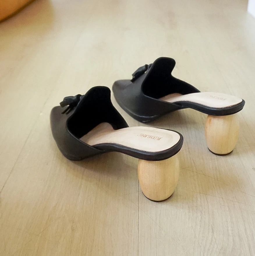 Calla Mules Heels - Image 6