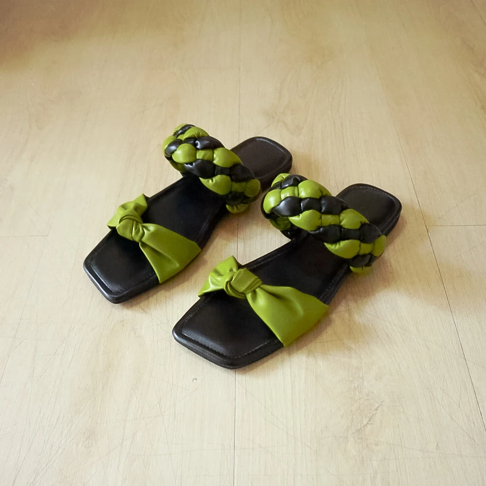 Ebe Slippers - Image 12