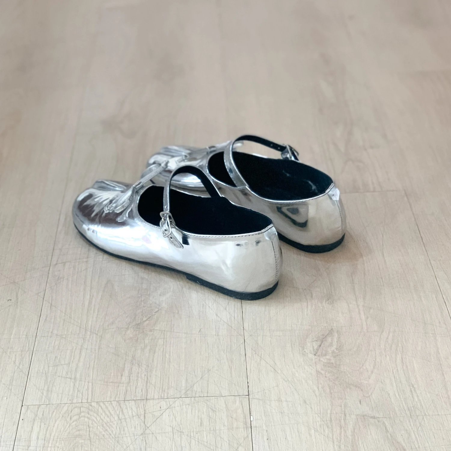 Aina Tabi Flat - Image 10