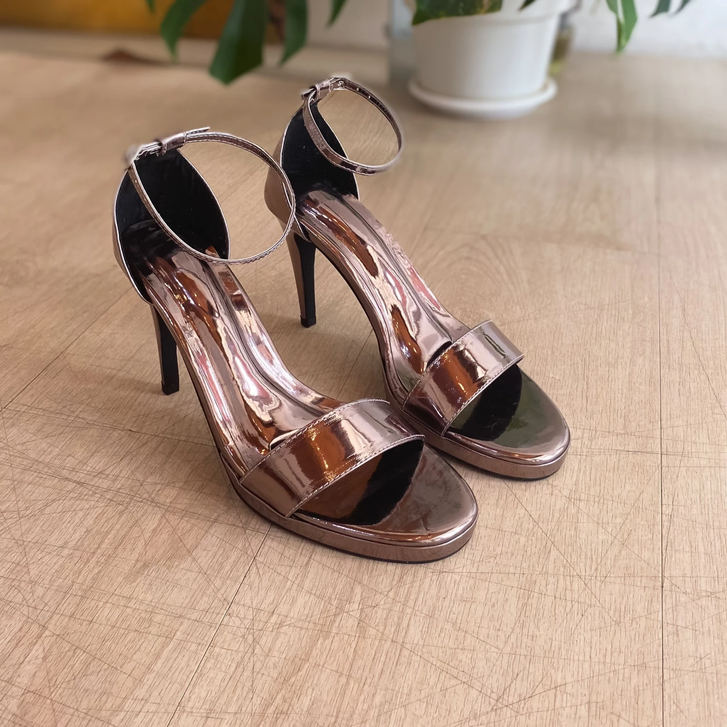 Zoya Heels - Image 2