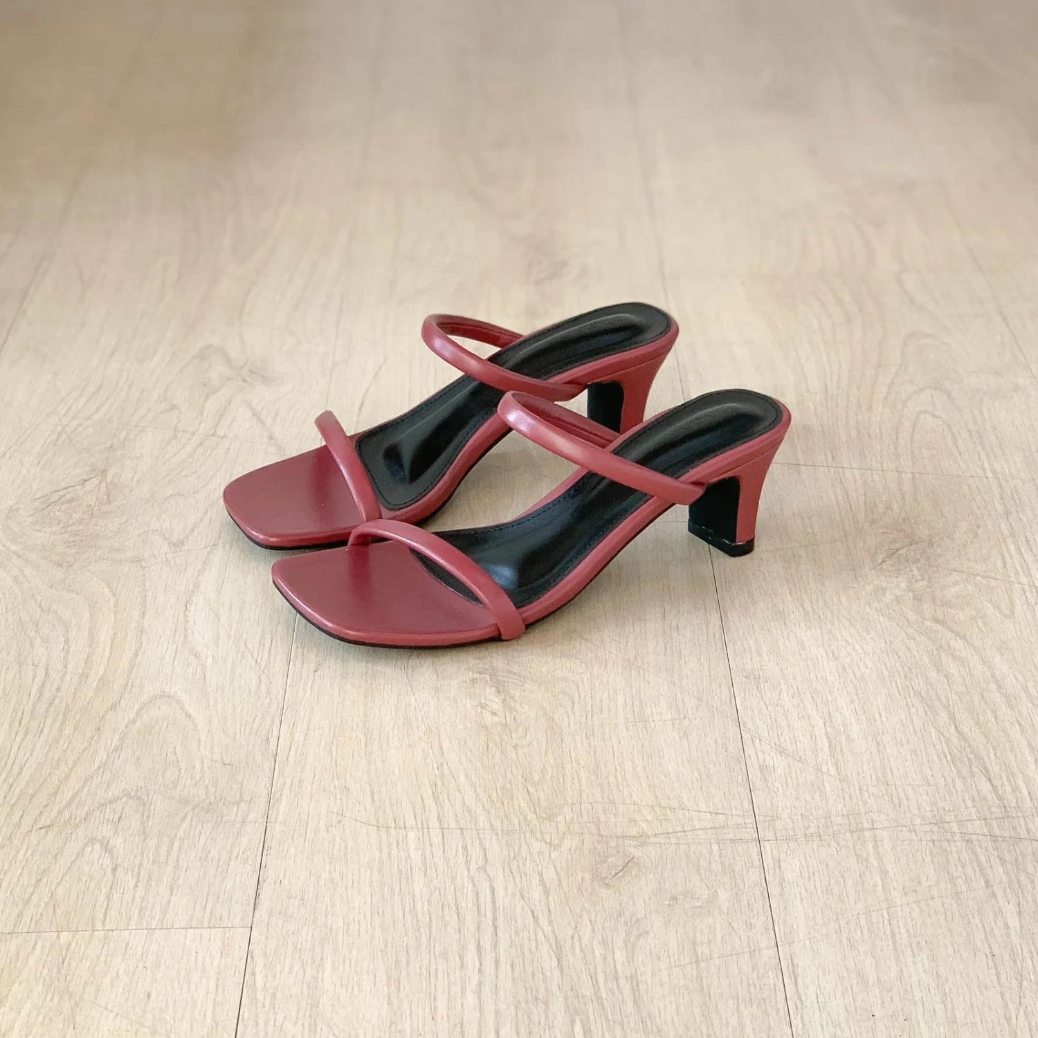Athala Heels - Image 17