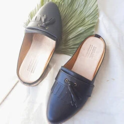 Anh Mules Black